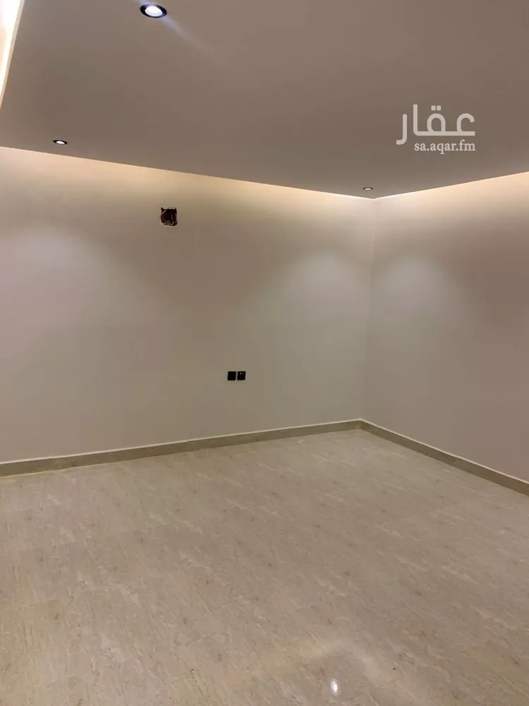 عمارة للإيجار في شارع كراتشي, حي الملك فيصل, مدينة الرياض, منطقة الرياض صورة 3