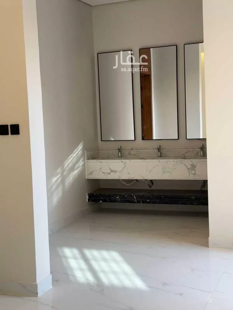 دور للبيع في حي الجنادرية, مدينة الرياض, منطقة الرياض صورة 3