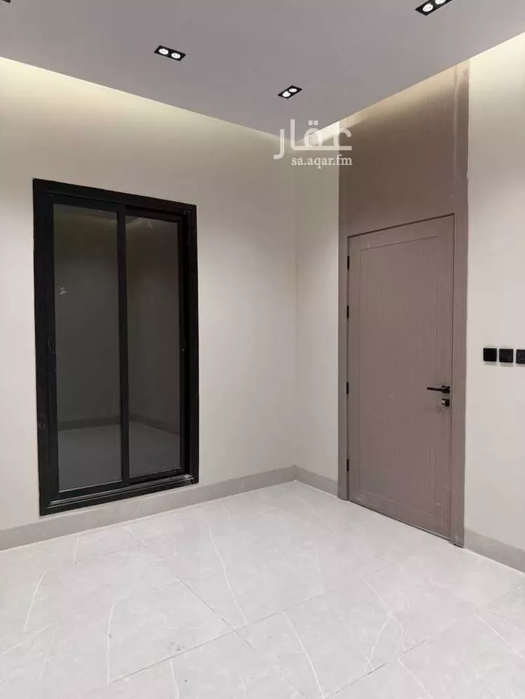 دور للبيع في شارع رشيد الدين الصوري, حي الجنادرية, مدينة الرياض, منطقة الرياض صورة 5