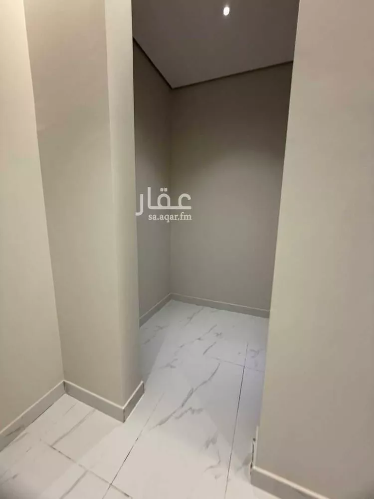 دور للبيع في شارع رشيد الدين الصوري, حي الجنادرية, مدينة الرياض, منطقة الرياض 25