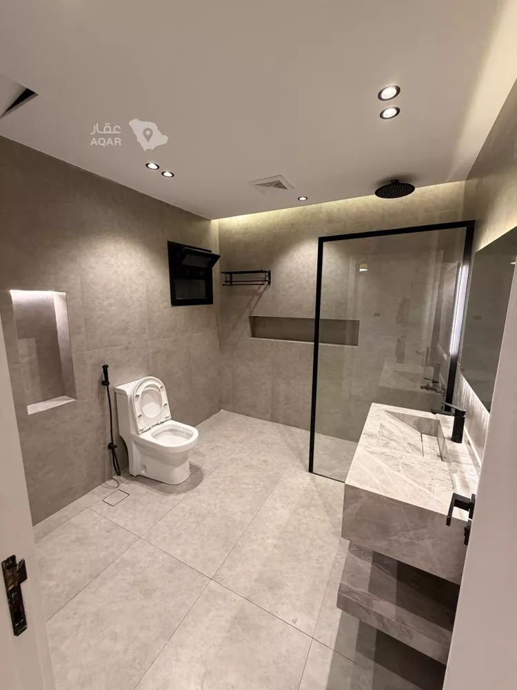 Apartment for Rent in Jeddah Al Faisaliah 7