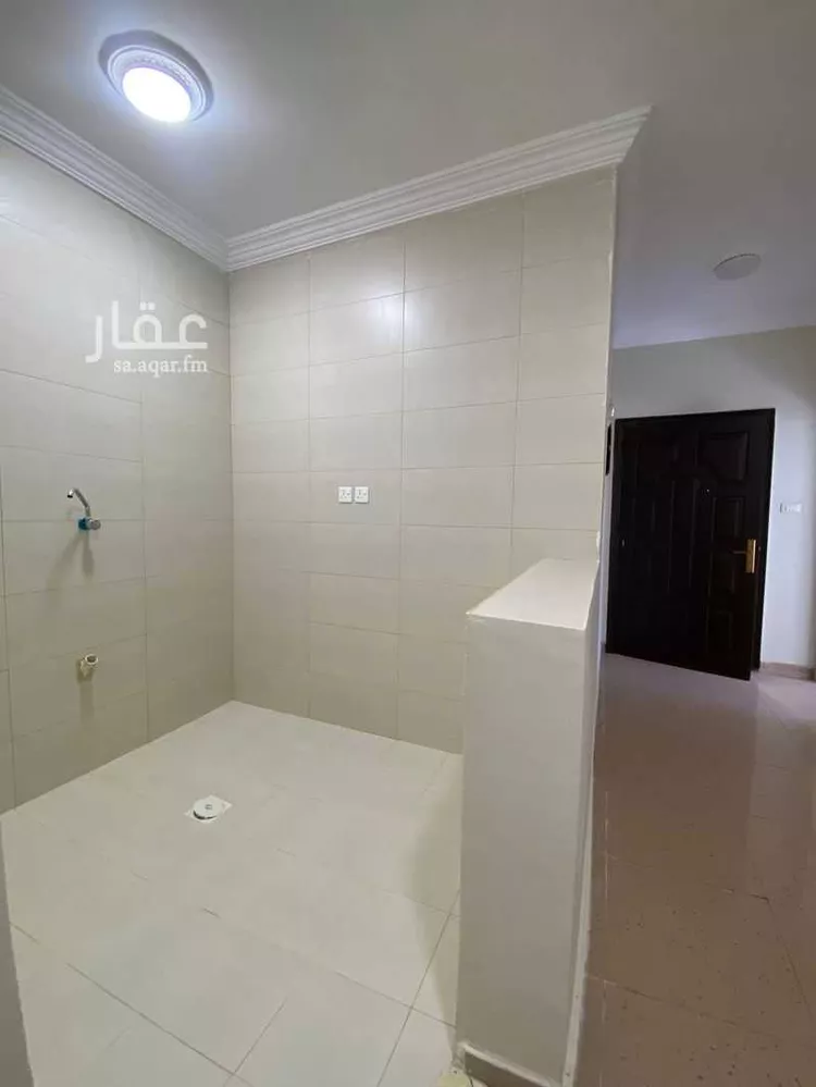 عمارة للإيجار في شارع صقر قريش, حي السلامة, مدينة جدة, منطقة مكة المكرمة