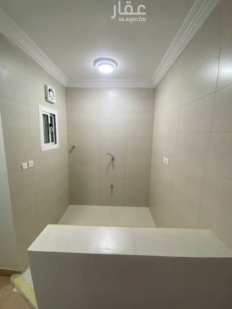 عمارة للإيجار في شارع صقر قريش, حي السلامة, مدينة جدة, منطقة مكة المكرمة صورة 3