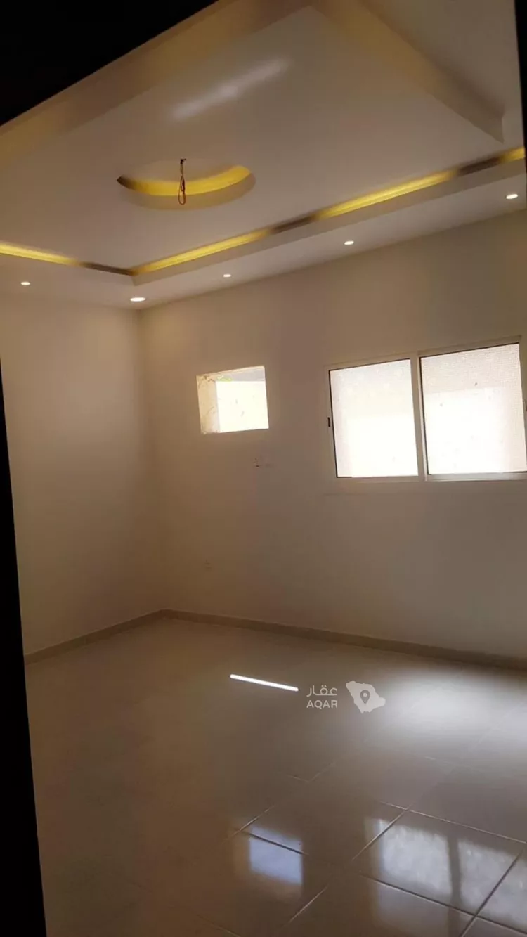 شقة للإيجار في شارع سعيد بن هاشم بن وعله, حي الدفاع, مدينة المدينة المنورة, منطقة المدينة المنورة 4