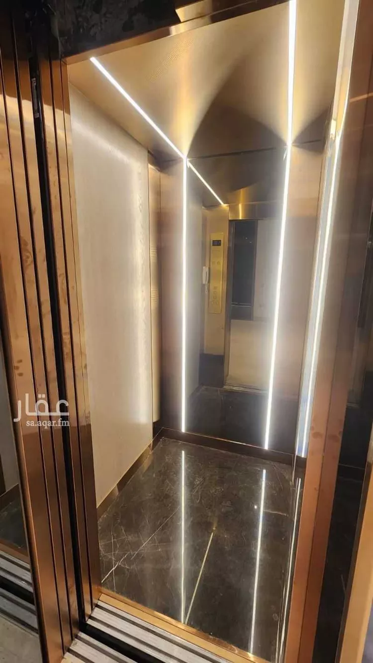 فيلا للبيع في شارع أبي عبدالله الجياني, حي النرجس, مدينة الرياض, منطقة الرياض صورة 2