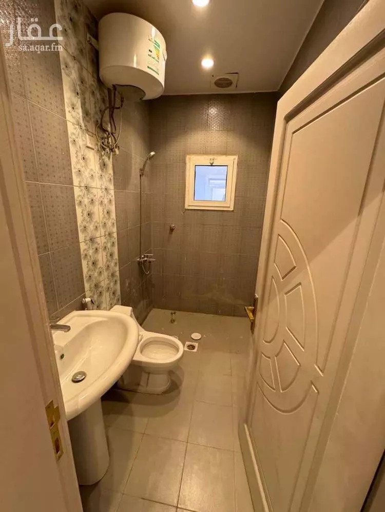 Floor for Sale in Medina Al Aridh صورة 2