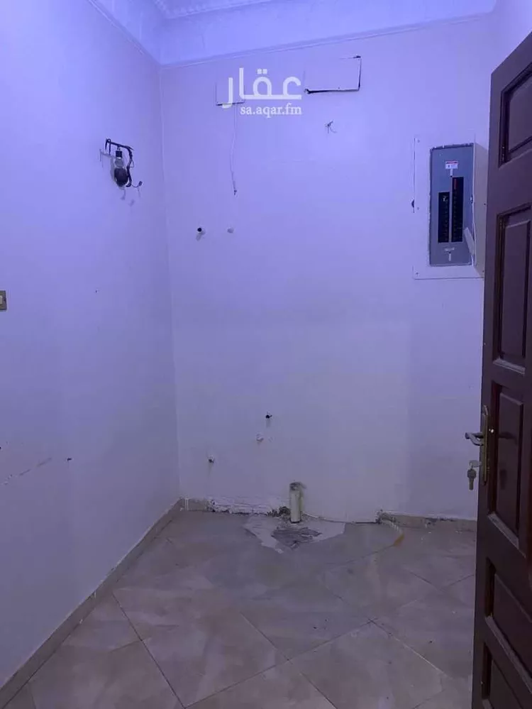 شقة للإيجار في طريق الأمير نايف بن عبدالعزيز ، حي الزهرة ، المدينة المنورة ، منطقة المدينة المنورة صورة 2