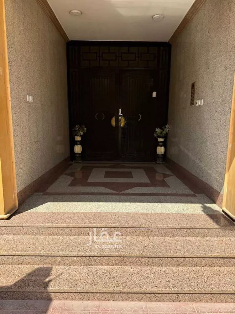 شقة للإيجار في شارع الشيخ ناصر بن سرحان بن منيخر, حي الحمراء, مدينة الرياض, منطقة الرياض