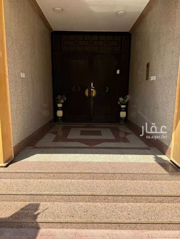شقة للإيجار في شارع الشيخ ناصر بن سرحان بن منيخر, حي الحمراء, مدينة الرياض, منطقة الرياض