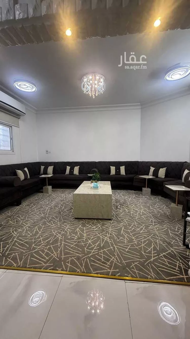 فيلا للإيجار في شارع الزنجاني ، حي النسيم الشرقي ، الرياض ، منطقة الرياض صورة 2