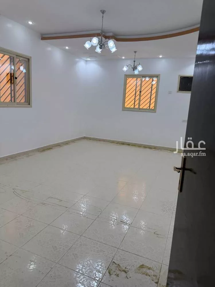 شقة للإيجار في شارع الحسين بن علي ، حي الصفا ، ابها ، منطقة عسير صورة 4