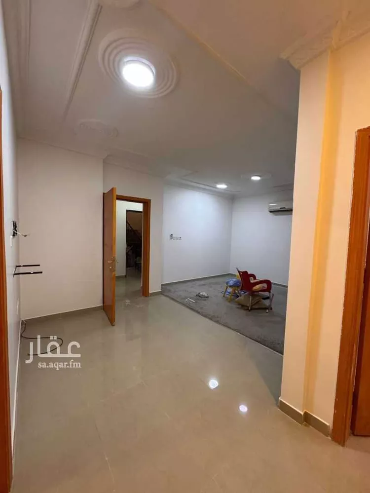شقة للإيجار في شارع وادي الأزرق ، حي الشفا ، الرياض ، منطقة الرياض صورة 3