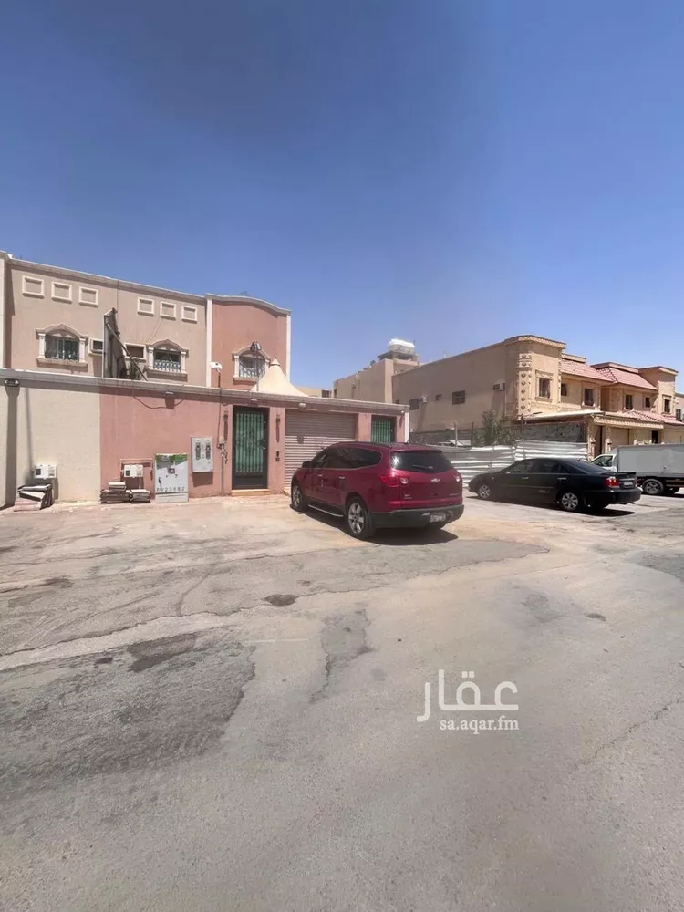 فيلا للبيع في شارع محمد بن عبدالله الطبري, حي بدر, مدينة الرياض, منطقة الرياض