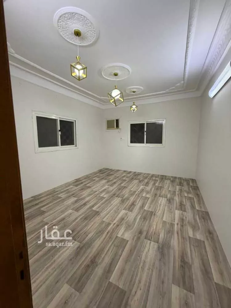 فيلا للبيع في شارع المنقلة, حي اليرموك, مدينة الرياض, منطقة الرياض 18
