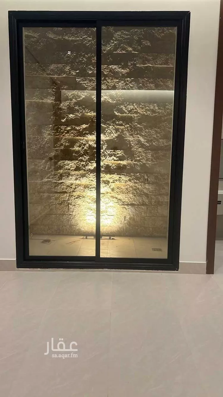 دور للبيع في شارع القاضي الفراء, حي البيان, مدينة الرياض, منطقة الرياض صورة 2