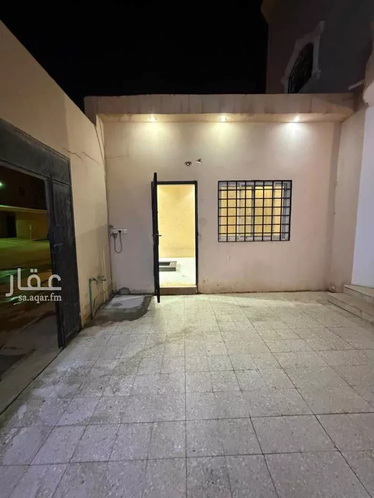 فيلا للبيع في شارع المنقلة, حي اليرموك, مدينة الرياض, منطقة الرياض صورة 3