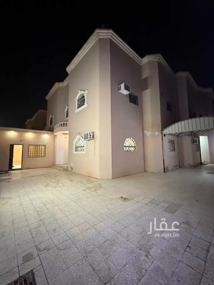 فيلا للبيع في شارع المنقلة, حي اليرموك, مدينة الرياض, منطقة الرياض صورة 2