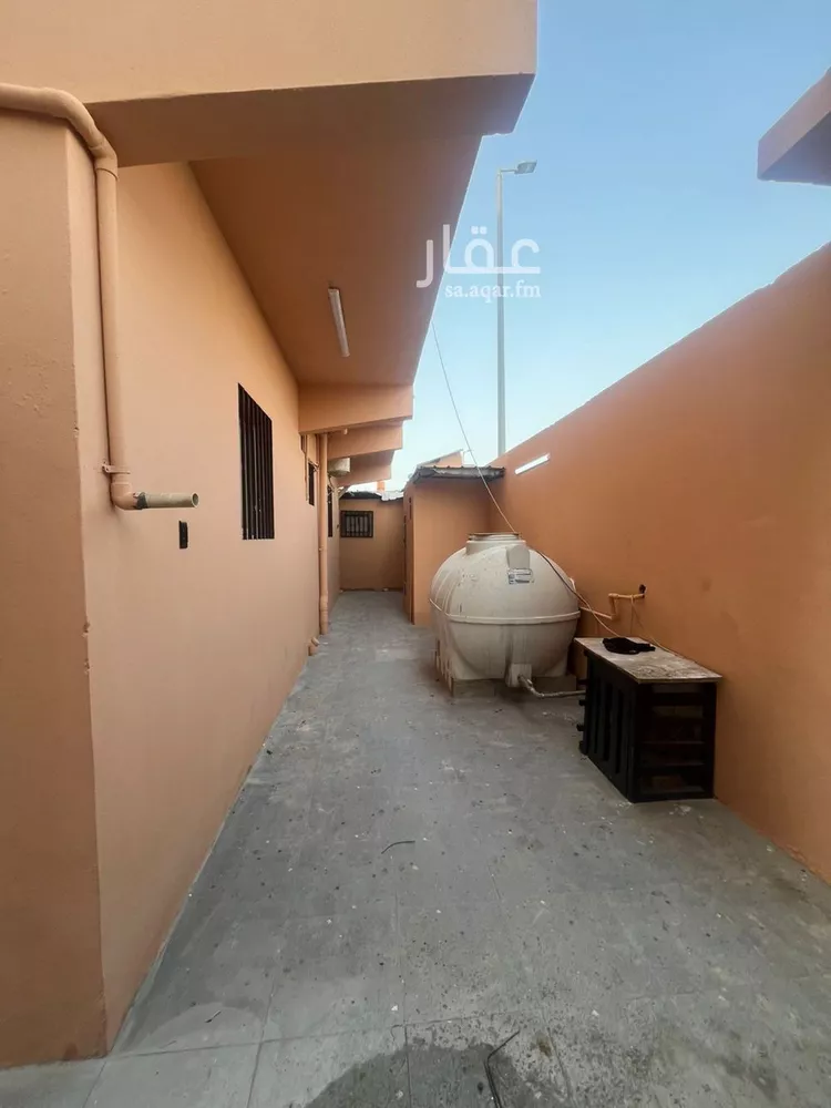 Building for Sale in Dammam Al Dabab صورة 4
