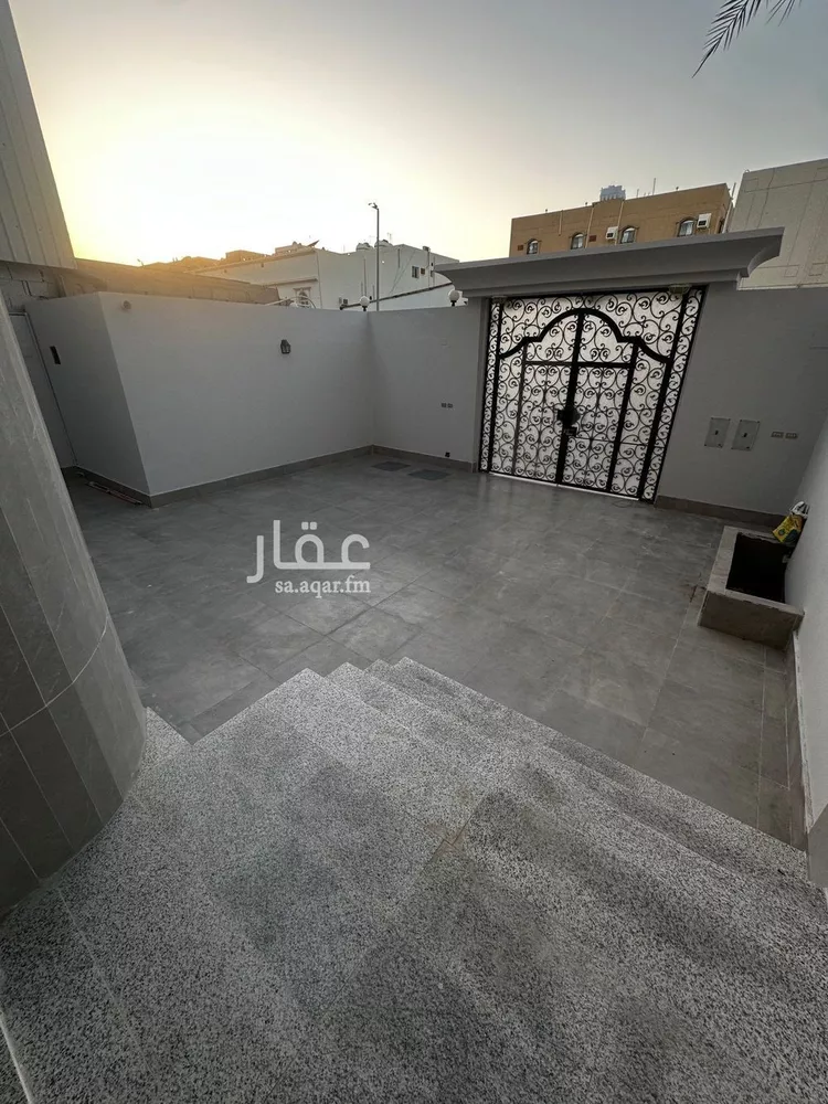 فيلا للإيجار في شارع خيرالدين الياس, حي السامر, مدينة جدة, منطقة مكة المكرمة