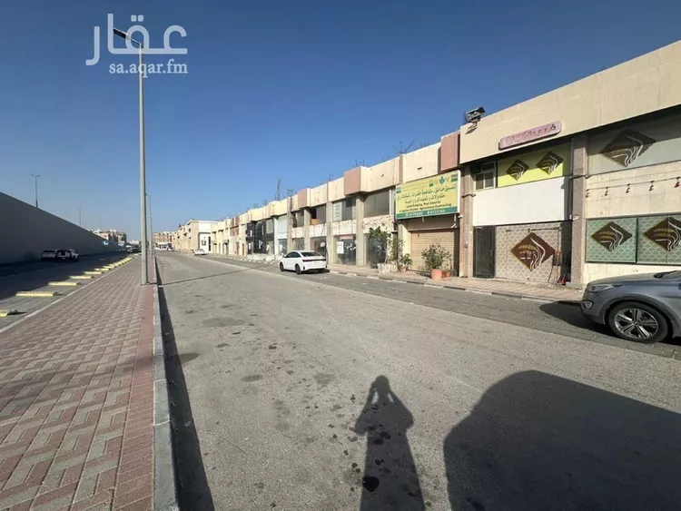 محل للإيجار في شارع الثامن والعشرون, حي الزهور, مدينة الدمام, المنطقة الشرقية