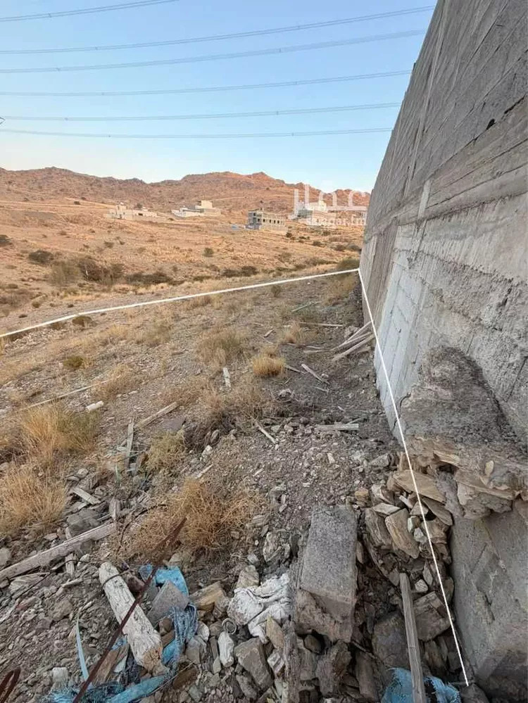 أرض للبيع في حي المروة, مدينة أبها, منطقة عسير صورة 4
