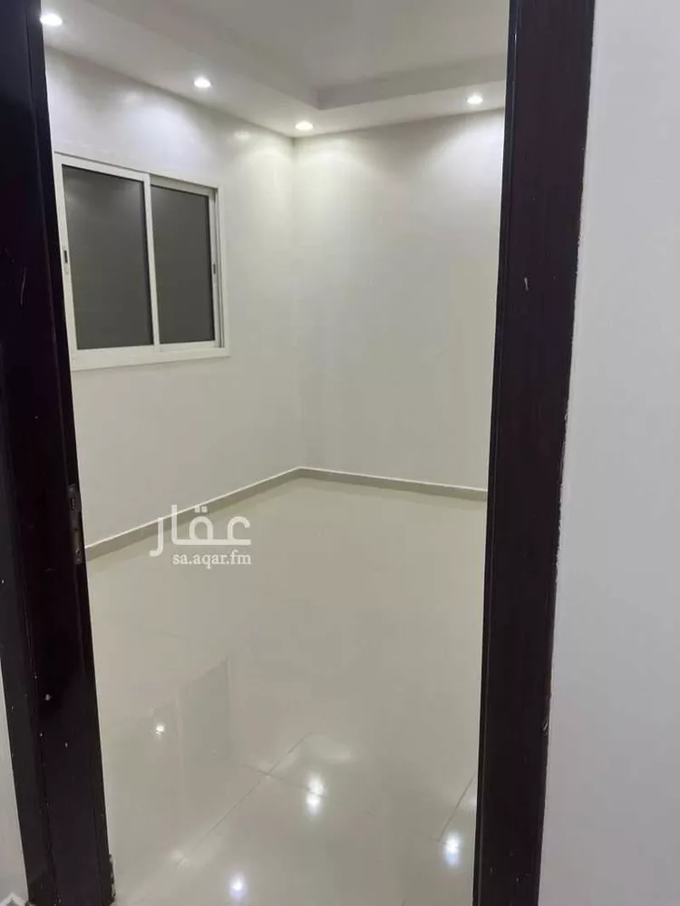 شقة للإيجار في شارع رقم 26, حي العزيزية, مدينة الرياض, منطقة الرياض صورة 4
