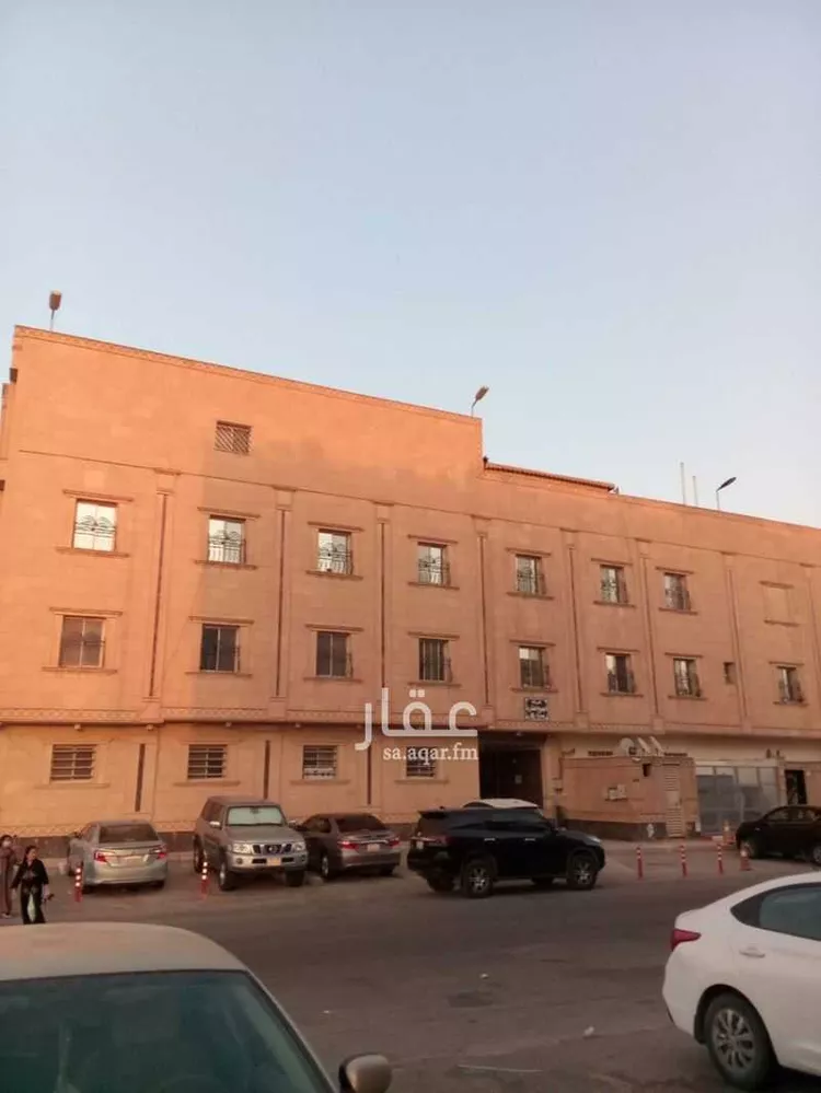 شقة للبيع في شارع عبدالعزيز ابن جلوي, حي إشبيلية, مدينة الرياض, منطقة الرياض صورة 3
