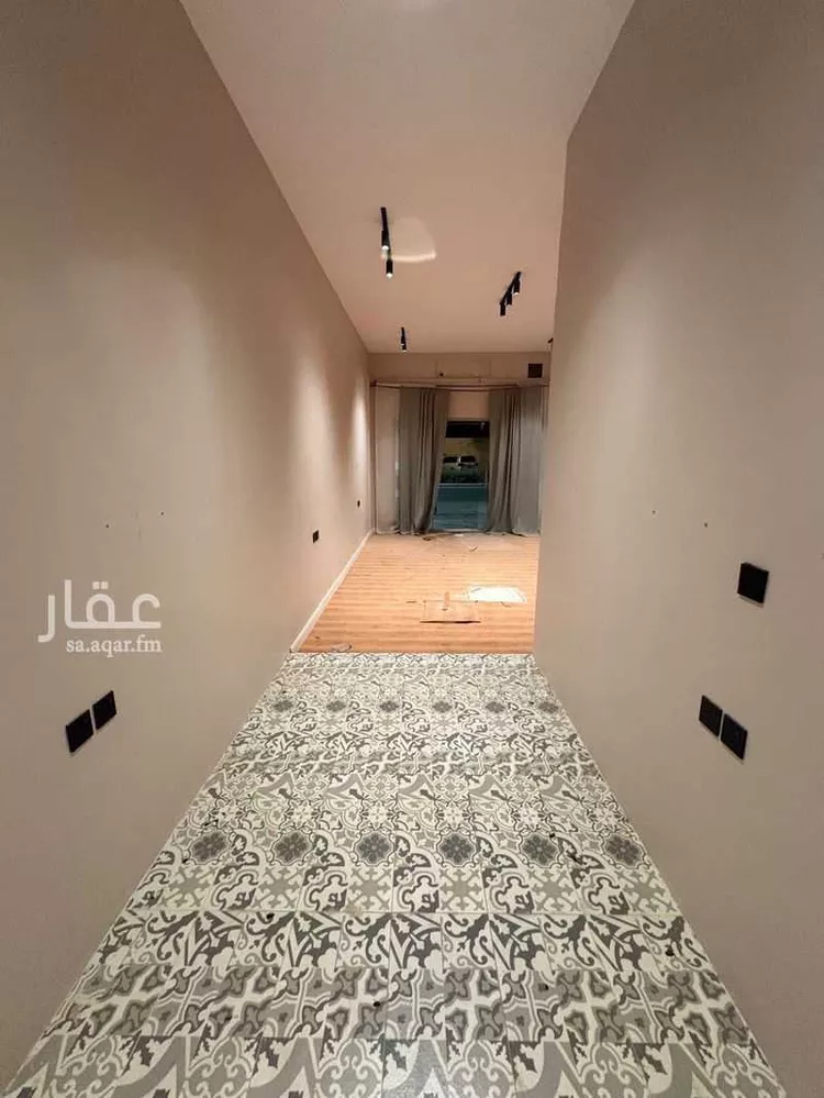 Shop for Rent in Ad Diriyah Al Faisaliah صورة 2