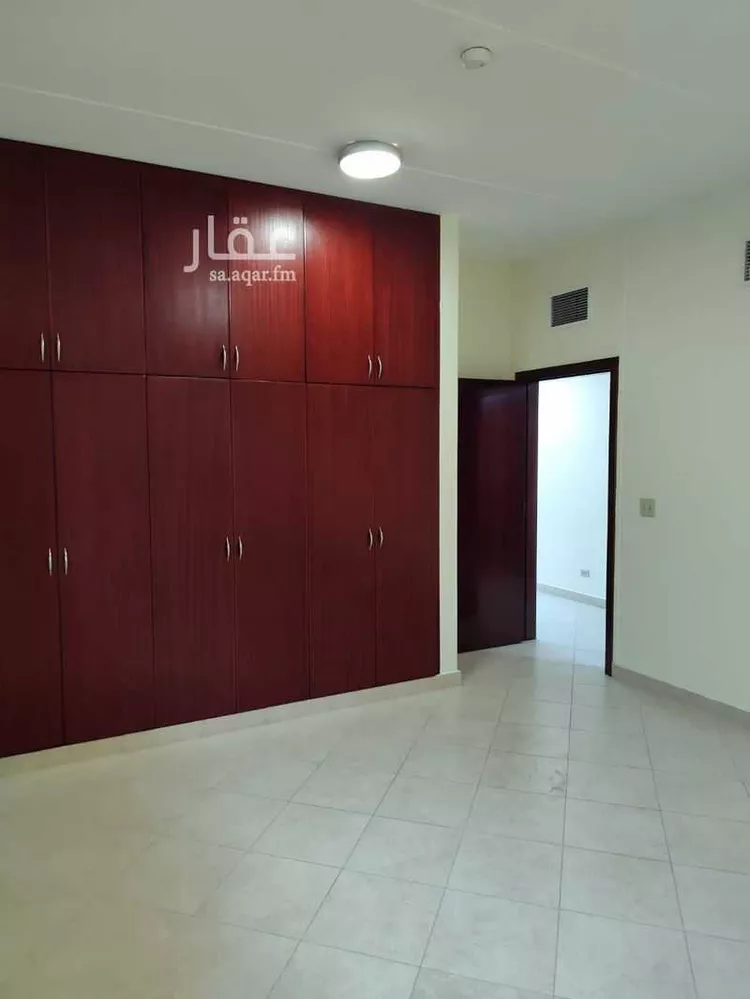 فيلا للإيجار في شارع الملقا, حي جلمودة, مدينة مدينه الجبيل الصناعيه, المنطقة الشرقية 8
