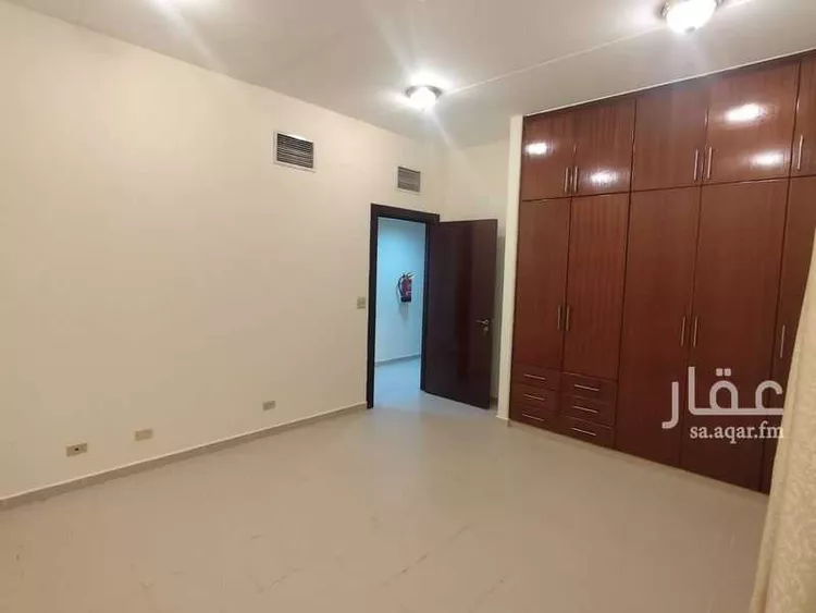 فيلا للإيجار في شارع الملقا, حي جلمودة, مدينة مدينه الجبيل الصناعيه, المنطقة الشرقية 6