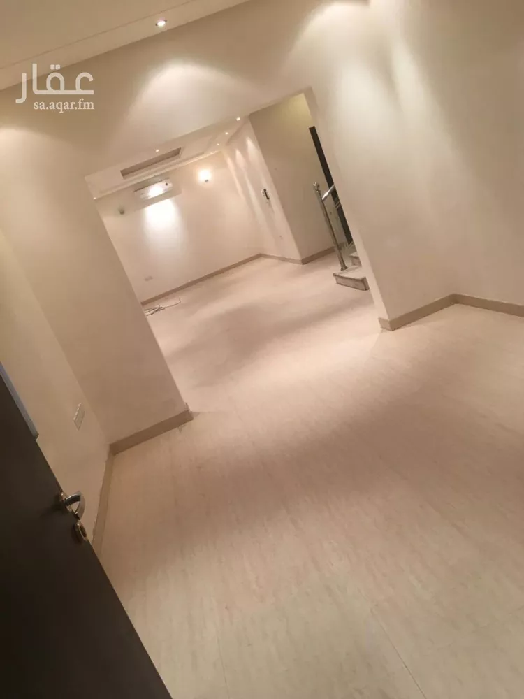 فيلا للإيجار في شارع القرينات, حي الندى, مدينة الرياض, منطقة الرياض صورة 5