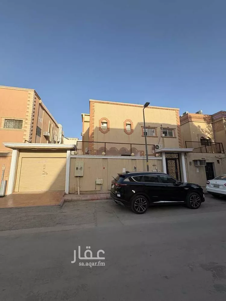 فيلا للبيع في شارع خبيرا, حي الورود, مدينة الرياض, منطقة الرياض