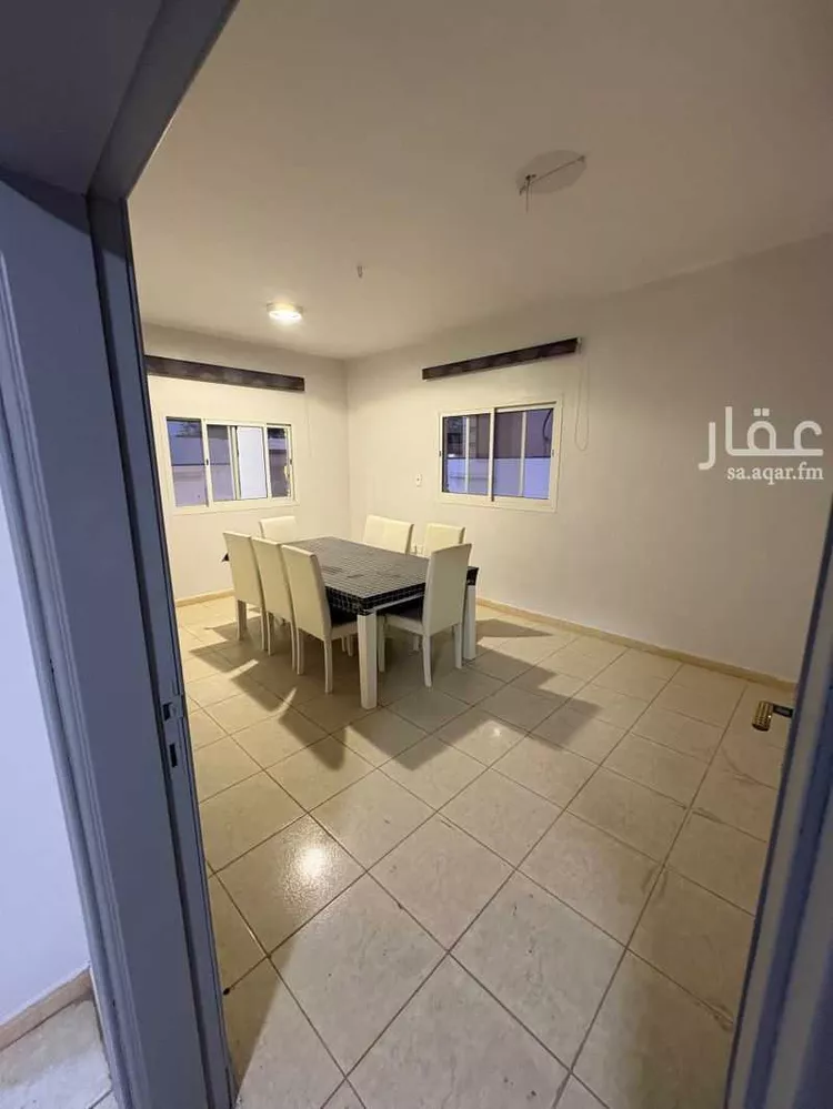 فيلا للبيع في شارع خبيرا, حي الورود, مدينة الرياض, منطقة الرياض