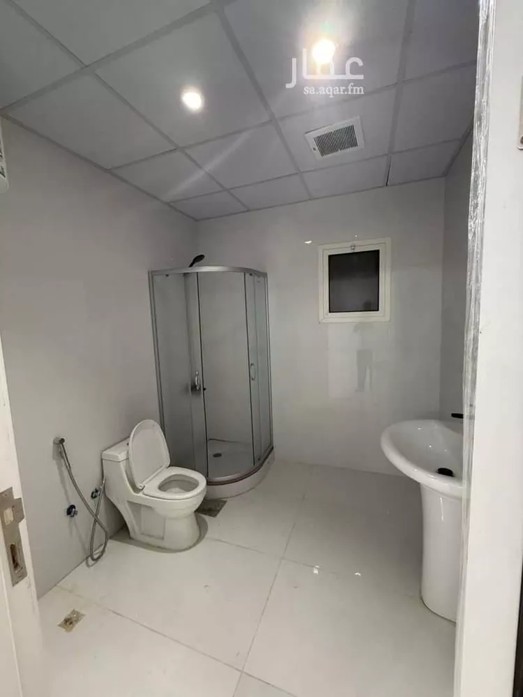 شقة للإيجار في شارع أبي عبدالله بن داود, حي الورود, مدينة الرياض, منطقة الرياض