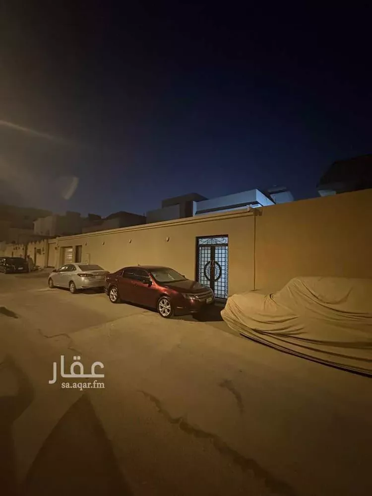 فيلا للبيع في شارع الجفة, حي الملك فهد, مدينة الرياض, منطقة الرياض صورة 3