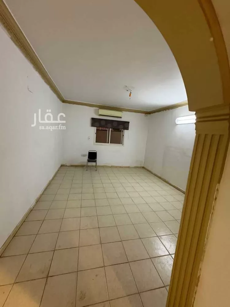 فيلا للبيع في شارع خبيرا, حي الورود, مدينة الرياض, منطقة الرياض صورة 2