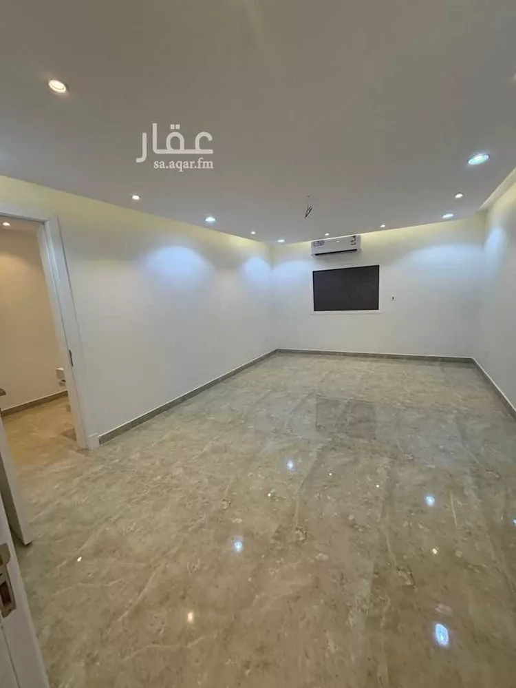 فيلا للبيع في شارع الجفة, حي الملك فهد, مدينة الرياض, منطقة الرياض صورة 5