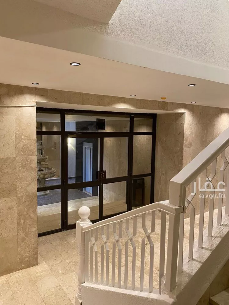 مكتب تجاري للإيجار في شارع التخصصي, حي المعذر الشمالي, مدينة الرياض, منطقة الرياض صورة 4