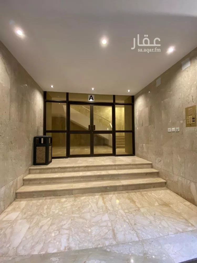 مكتب تجاري للإيجار في شارع التخصصي, حي المعذر الشمالي, مدينة الرياض, منطقة الرياض صورة 3