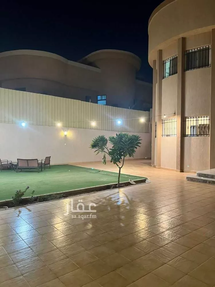 فيلا للبيع في شارع الاحمر السعدي, حي الروضة, مدينة بريده, منطقة القصيم صورة 5