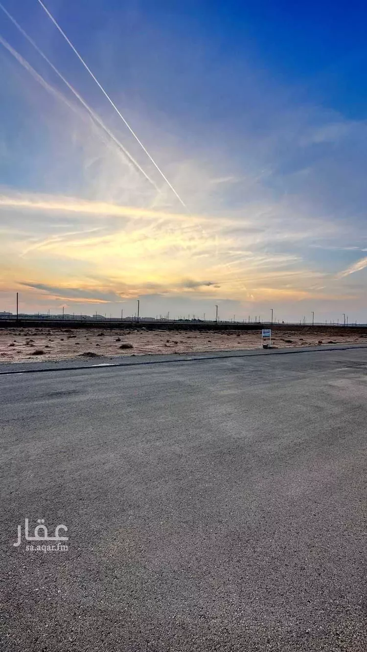 أرض للبيع في شارع المفرق وكمب الطرق 1590, حي الليوان, مدينة بريدة, منطقة القصيم صورة 3
