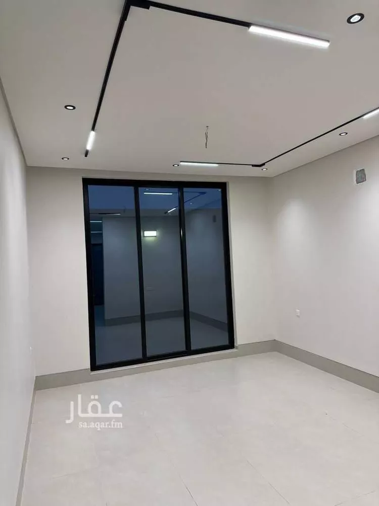 فيلا للبيع في شارع محمد الحازمي, حي ضاحية الملك فهد, مدينة الدمام, المنطقة الشرقية صورة 5