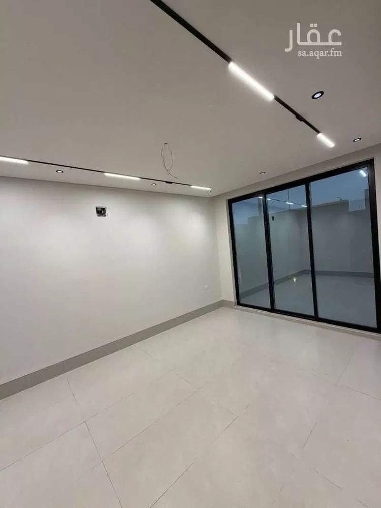 فيلا للبيع في شارع محمد الحازمي, حي ضاحية الملك فهد, مدينة الدمام, المنطقة الشرقية صورة 3