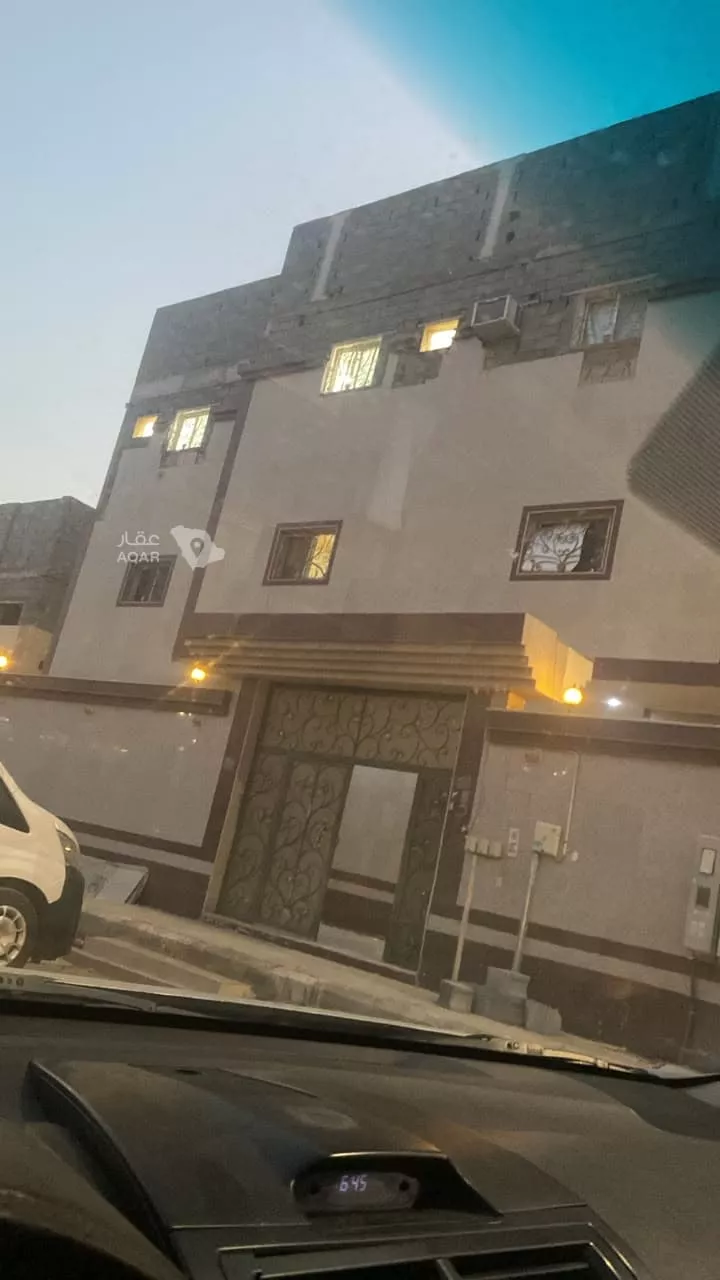 شقة للإيجار في شارع قيس ابن بحر, حي وادي مذينب, مدينة المدينة المنورة, منطقة المدينة المنورة