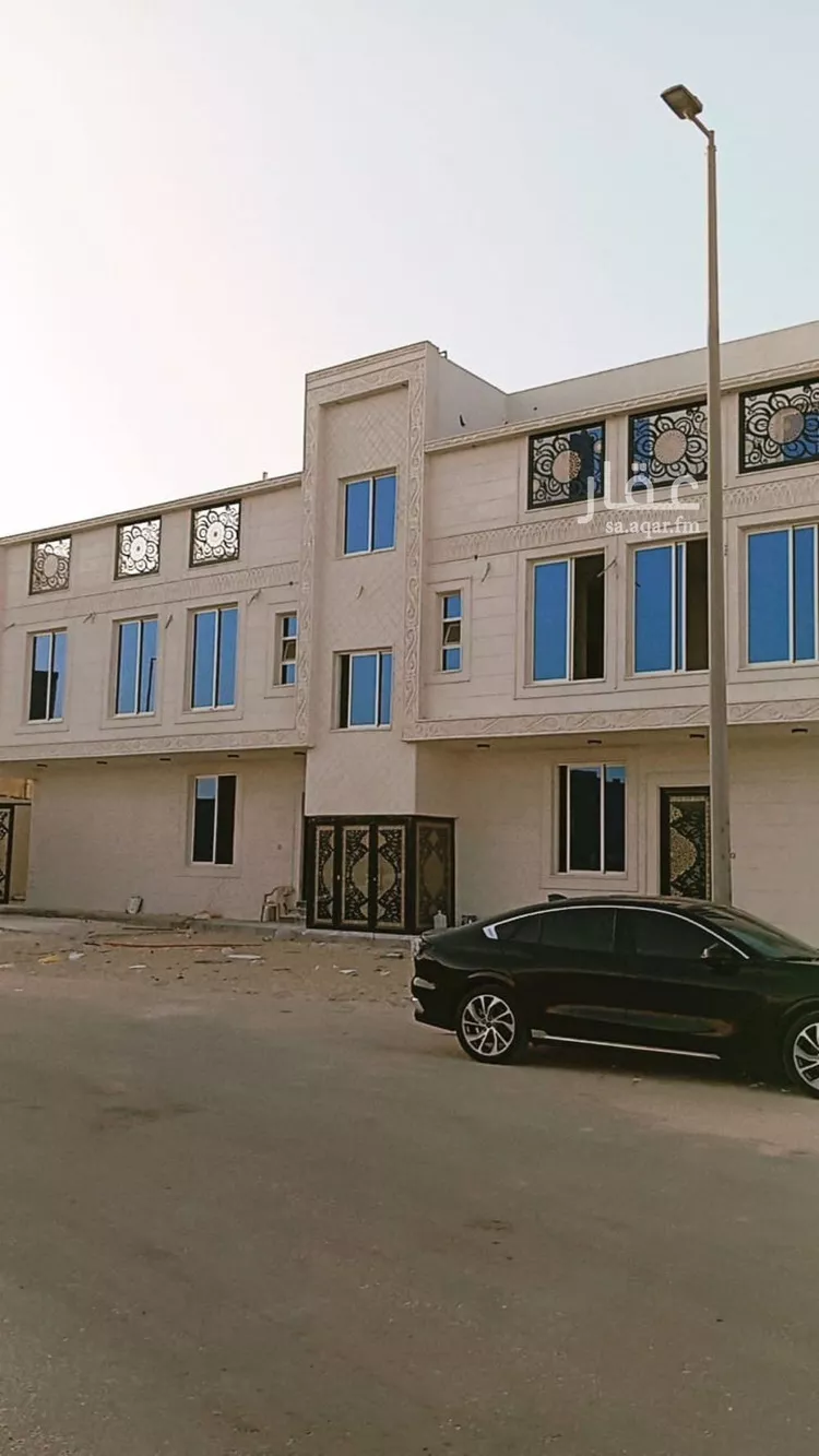شقة للبيع في شارع حذيفة بن بدر, حي ضاحية الملك فهد, مدينة الدمام, المنطقة الشرقية 6