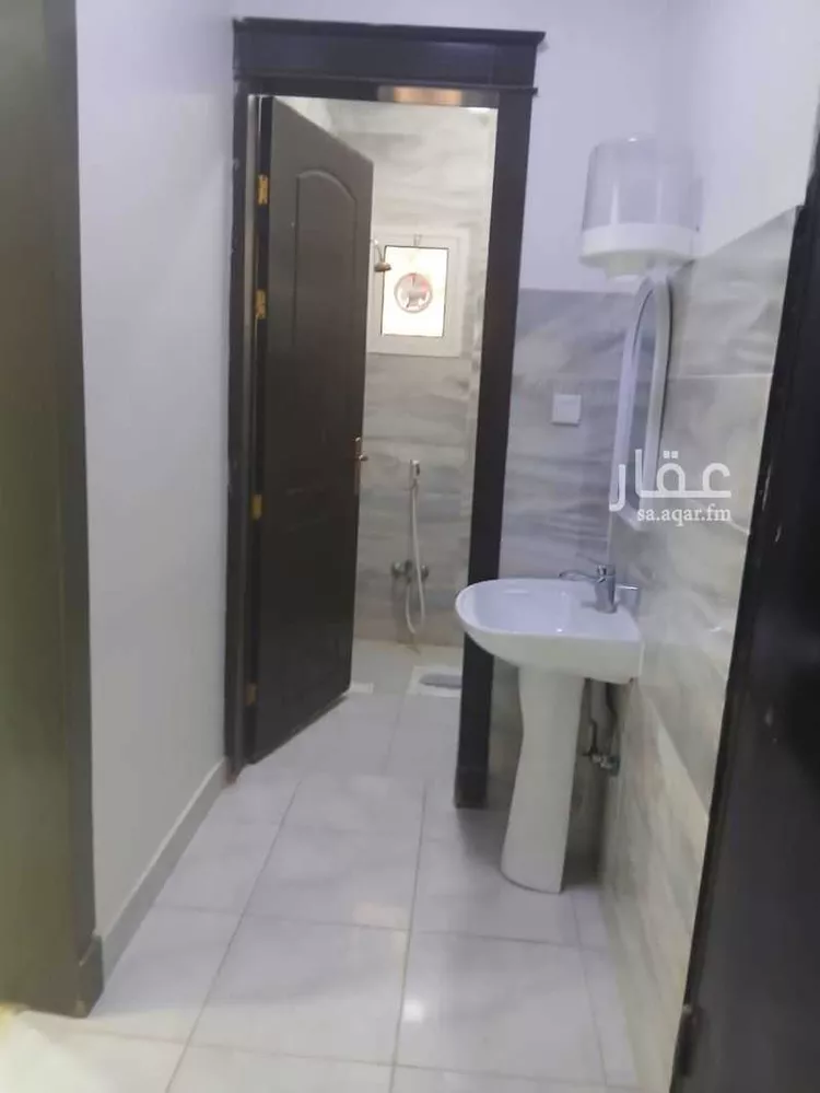 شقة للإيجار في شارع عبيدة بن الحارث, حي النهضة, مدينة الرياض, منطقة الرياض صورة 2