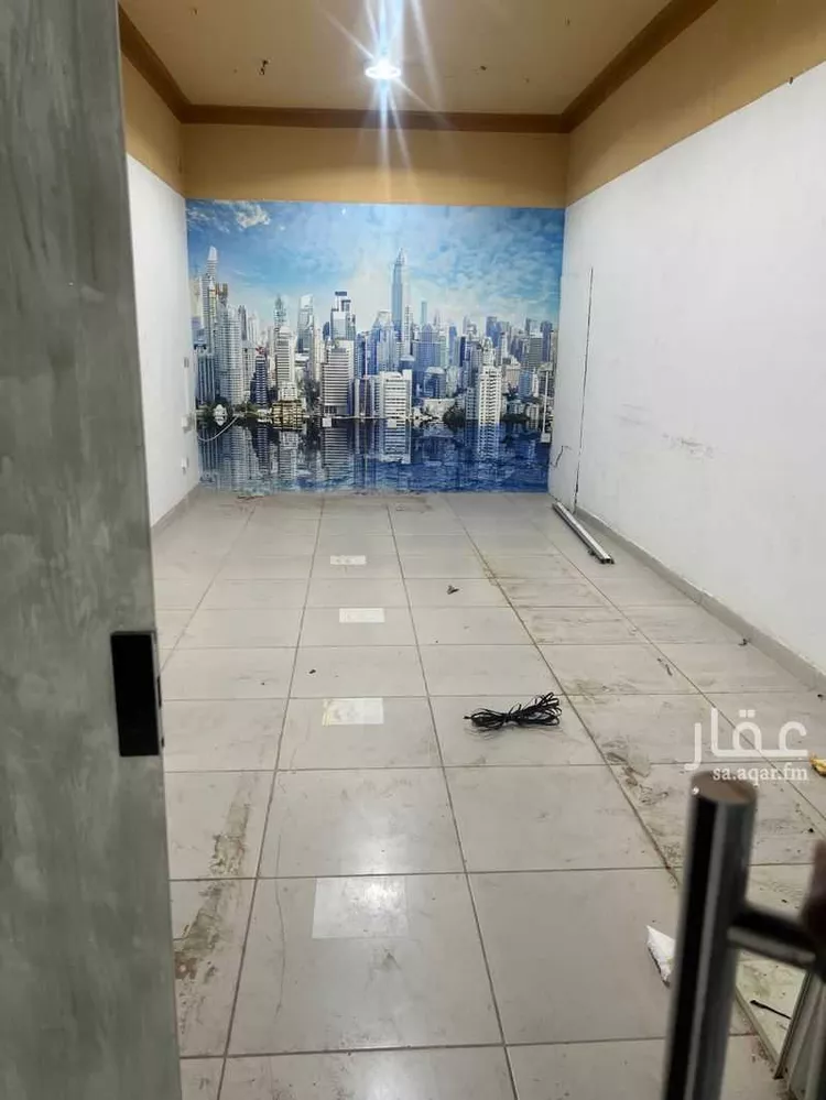 محل للإيجار في شارع 0000, حي الروضة, مدينة الرياض, منطقة الرياض