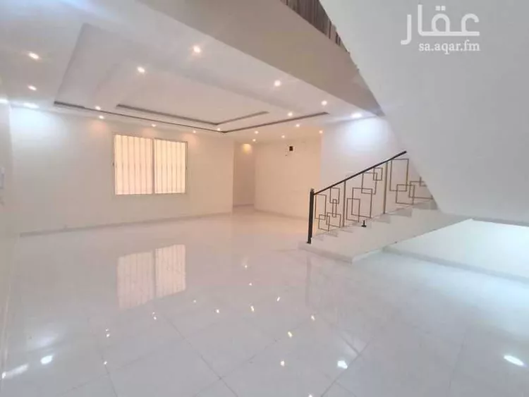 فيلا للإيجار في شارع موسى الموصلي, حي الفلاح, مدينة بريدة, منطقة القصيم صورة 5