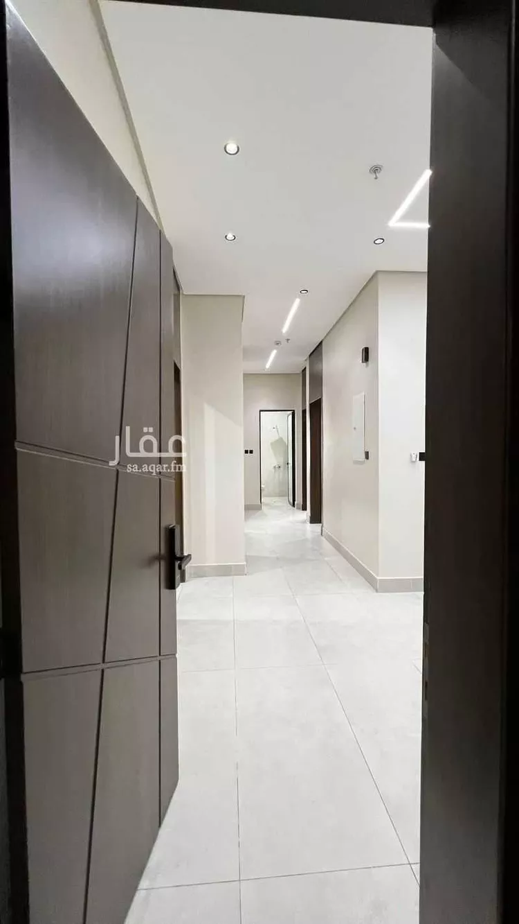 شقة للإيجار في شارع القرية العليا, حي الحمراء, مدينة الخبر, المنطقة الشرقية صورة 2
