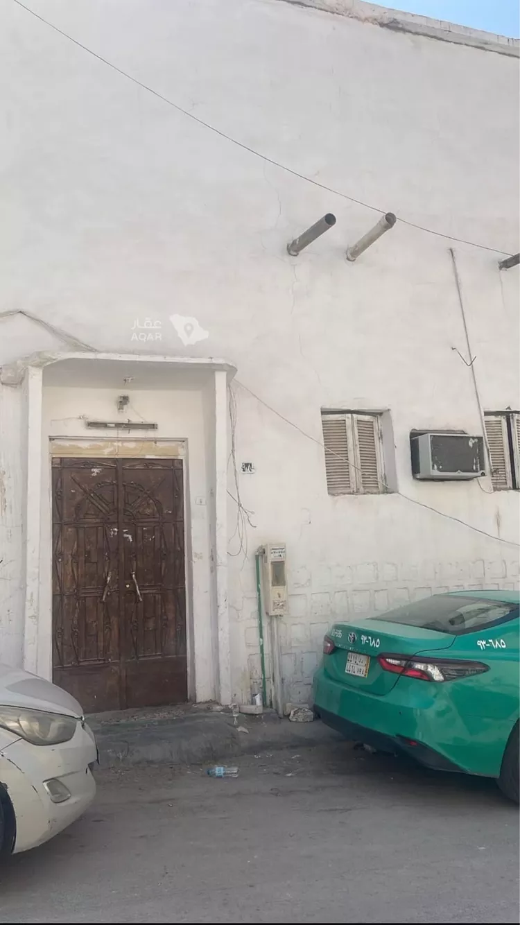 فيلا للبيع في شارع عمرو بن حجر, حي الشميسي, مدينة الرياض, منطقة الرياض